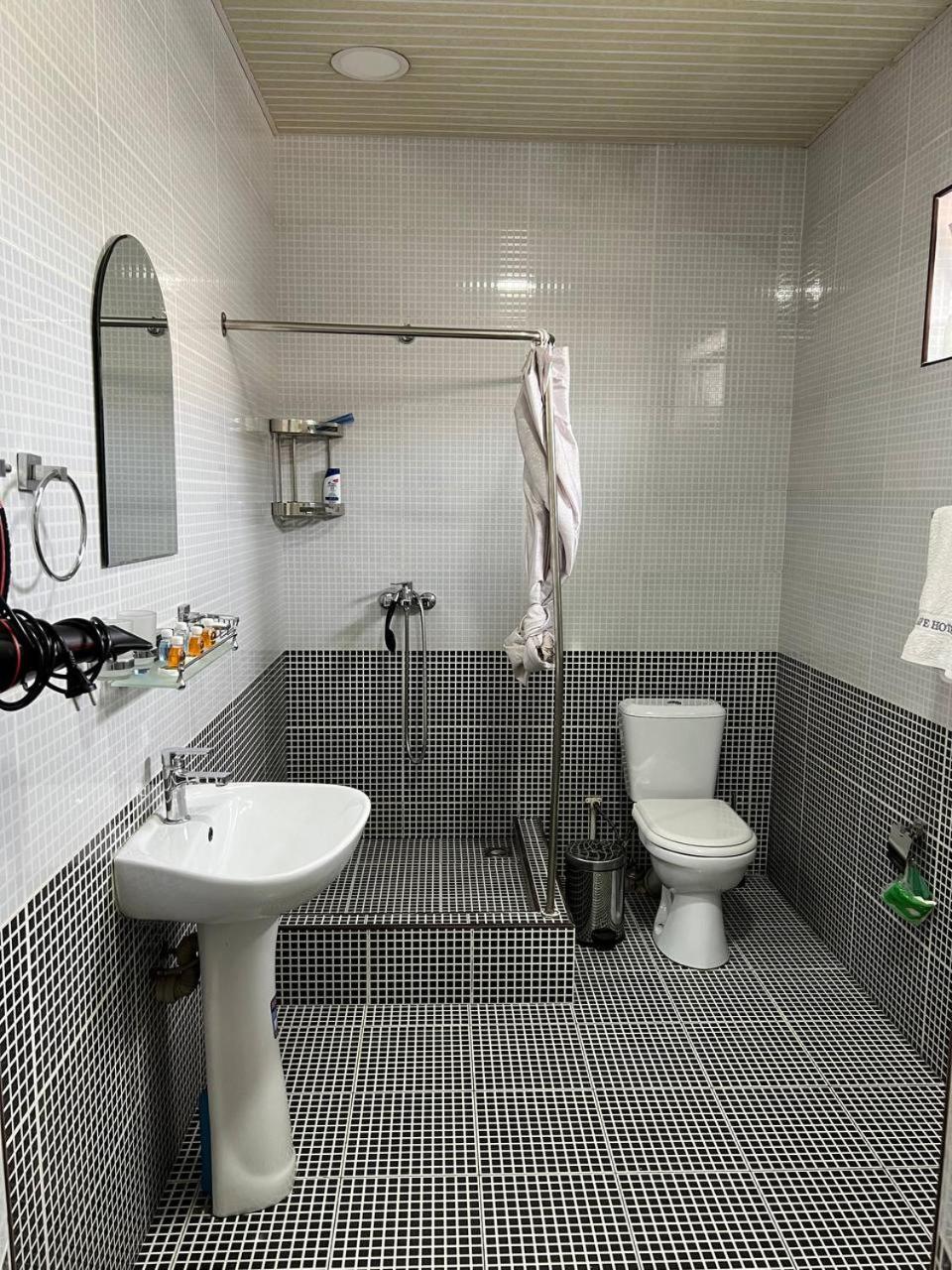 Hotel Life Aktepa-Chigatay Экстерьер фото